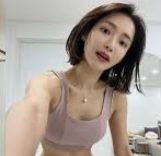 精选咨询页面